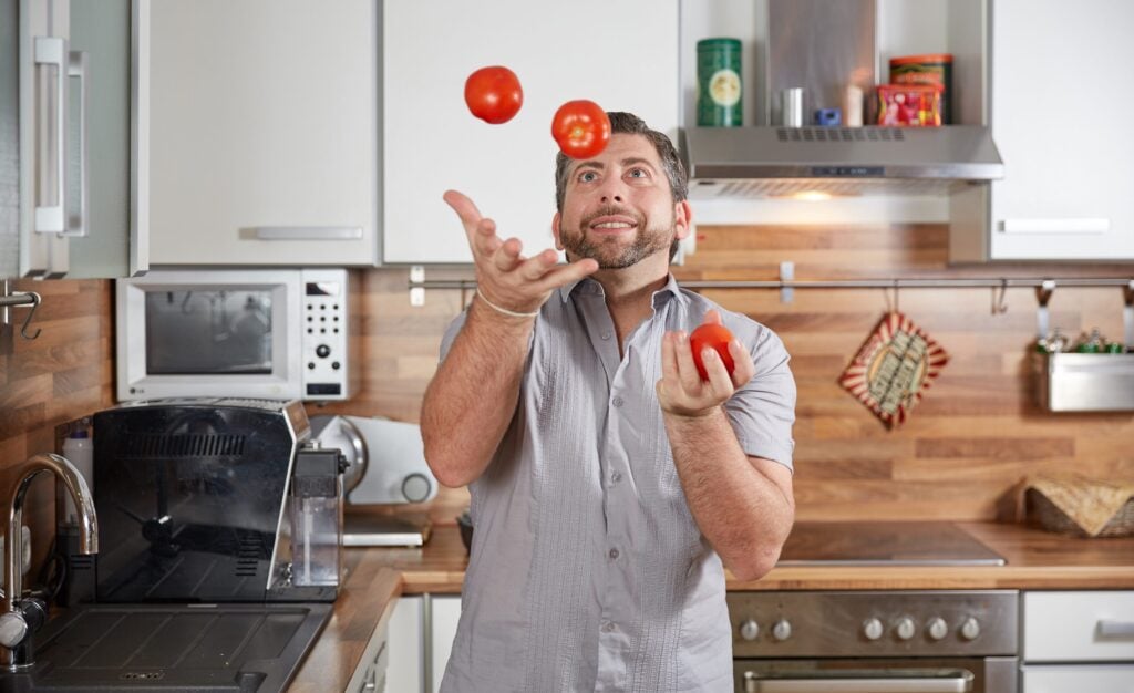 Why can't I hold all these tomatoes?