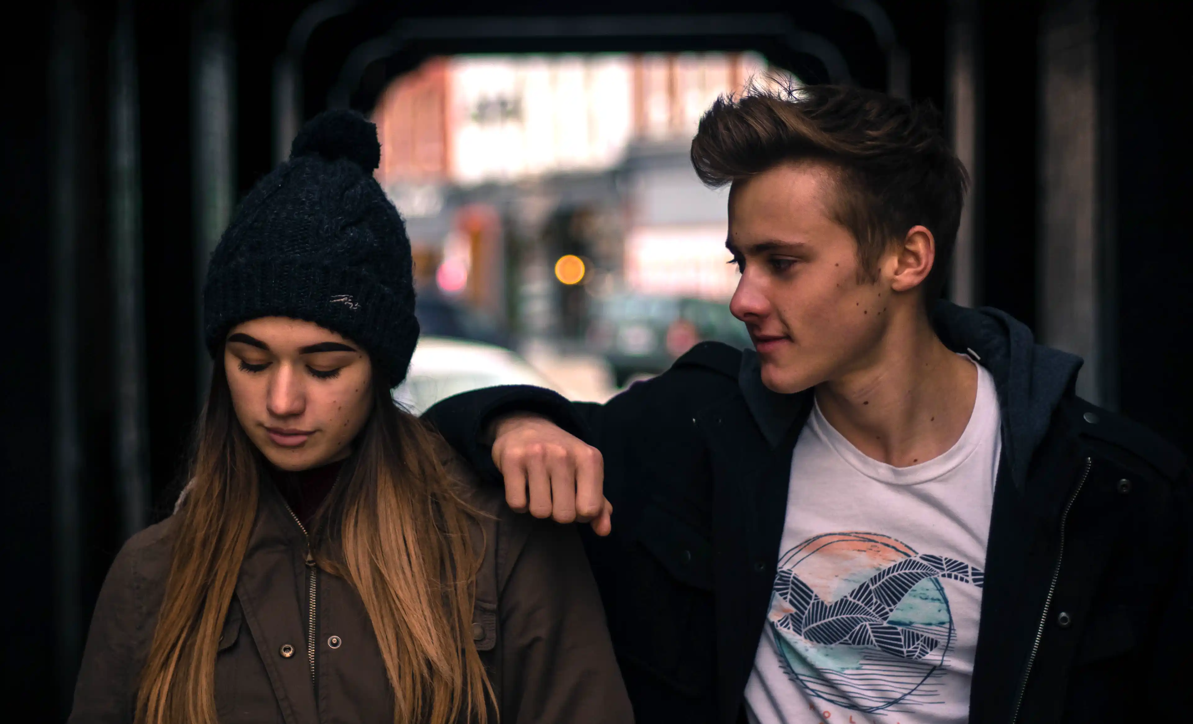 6 Reasons Why Women Always See You As Just A Friend